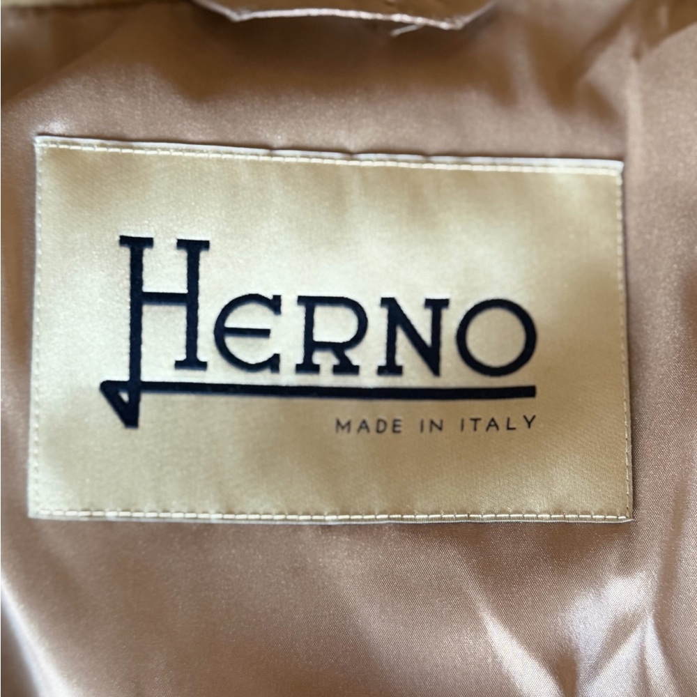 Herno Beige Wool Coat with Brooch - Picture 7 of 9